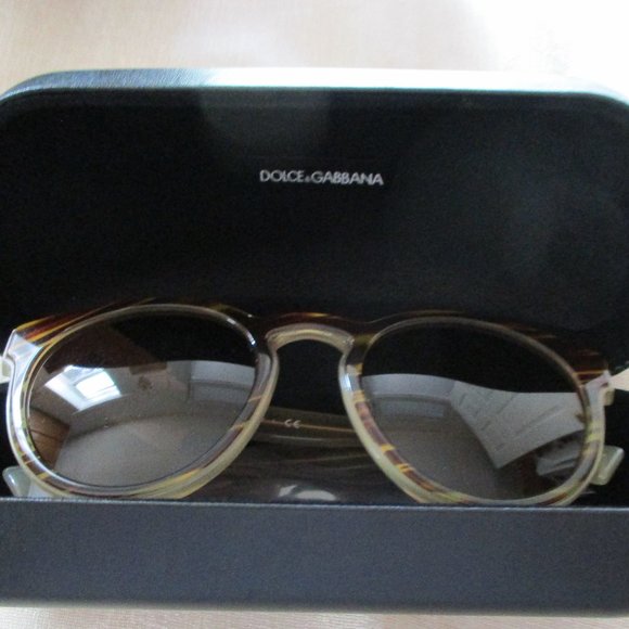 Dolce & Gabbana Sunglasses Brown Striped Frame Smoke Lens Logo Case New with Tag main image 4